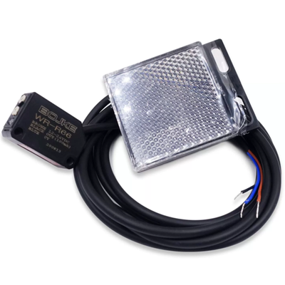 Square Retro Reflective Photoelectric Sensor NPN Output Fiber Optic Photoelectric Sensor